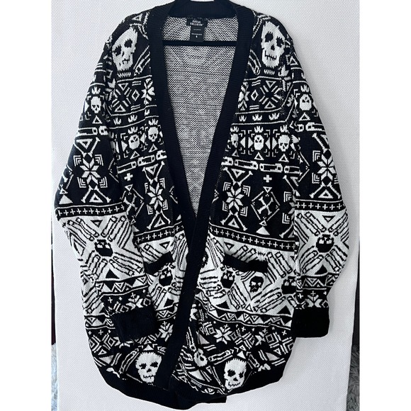 Social Collision Skull Pattern Cardigan Sweater Emo Goth Alt - Picture 1 of 10